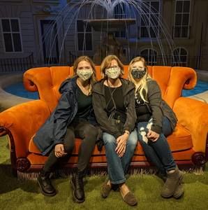 Meet your Posher, Debbie